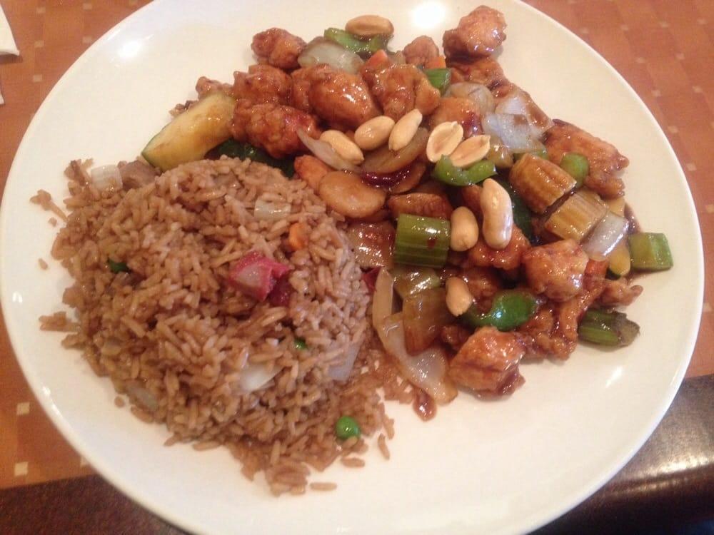 Kung Pao Chicken Lunch Special · 