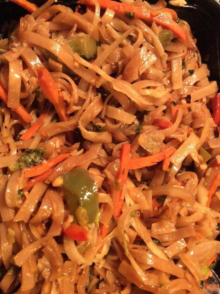 Pad Thai · Rice noodles, onion, pepper, cabbage, carrot, mushroom, scallion, cilantro, peanut and soy dressing. Vegan