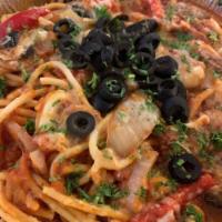 Spicy Seafood Pasta · 