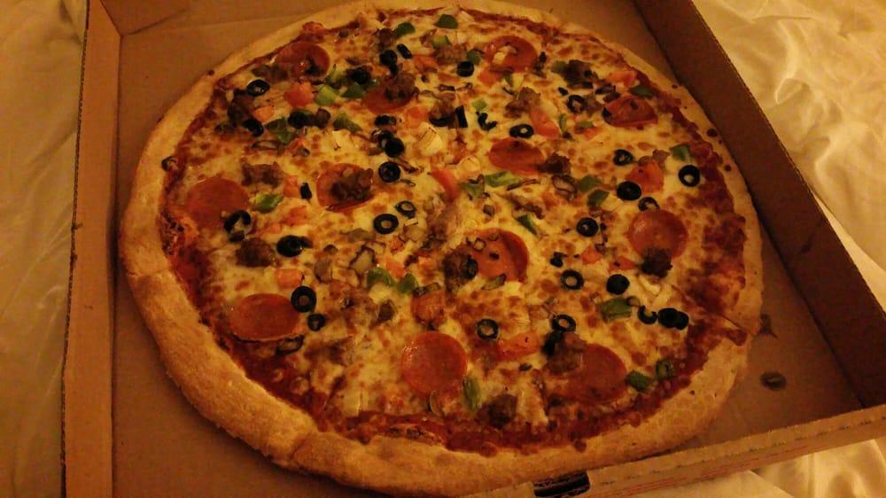 Big Pie Pizza · Pizza · Italian · Sandwiches