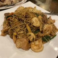 House Special Pan Fried Noodles · 