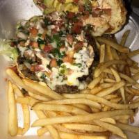 Tex Mex Cheeseburger · Chorizo, pico de gallo and avocado.
