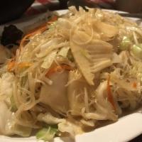 Stirred-fried Rice Noodle with Beef · 