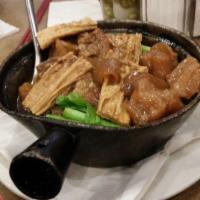 Spicy Dungeness And Clay Pot · 
