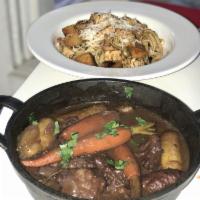 Boeuf Bourguignon · Stew with vegan beef (pea protein) marinated in red wine (pinot noir) and four spices, pearl...