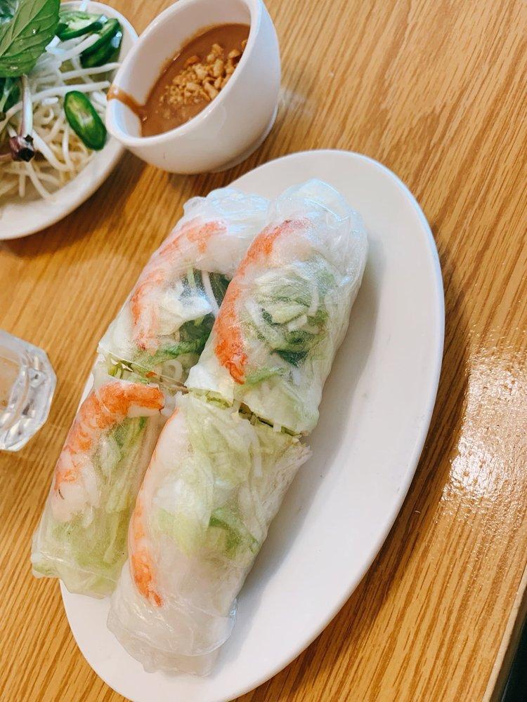 Pork and Shrimp Spring Roll · 
