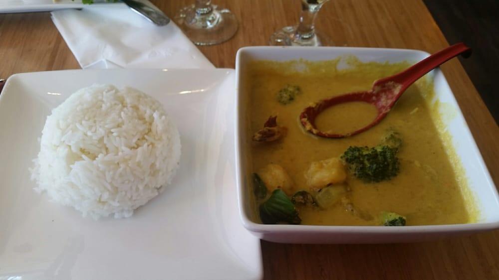 Coconut Curry · Broccoli, carrots and sweet potatoes in a mildly spicy Vietnamese curry sauce served with jasmine rice.