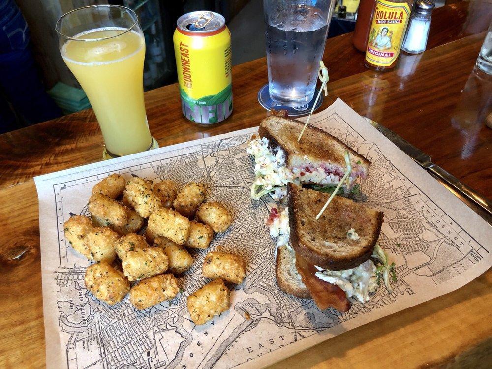 Rogue Island Local Kitchen & Bar · Bars · Bagels · Breakfast & Brunch · American · Sandwiches · American · Salads · Breakfast · Hamburgers