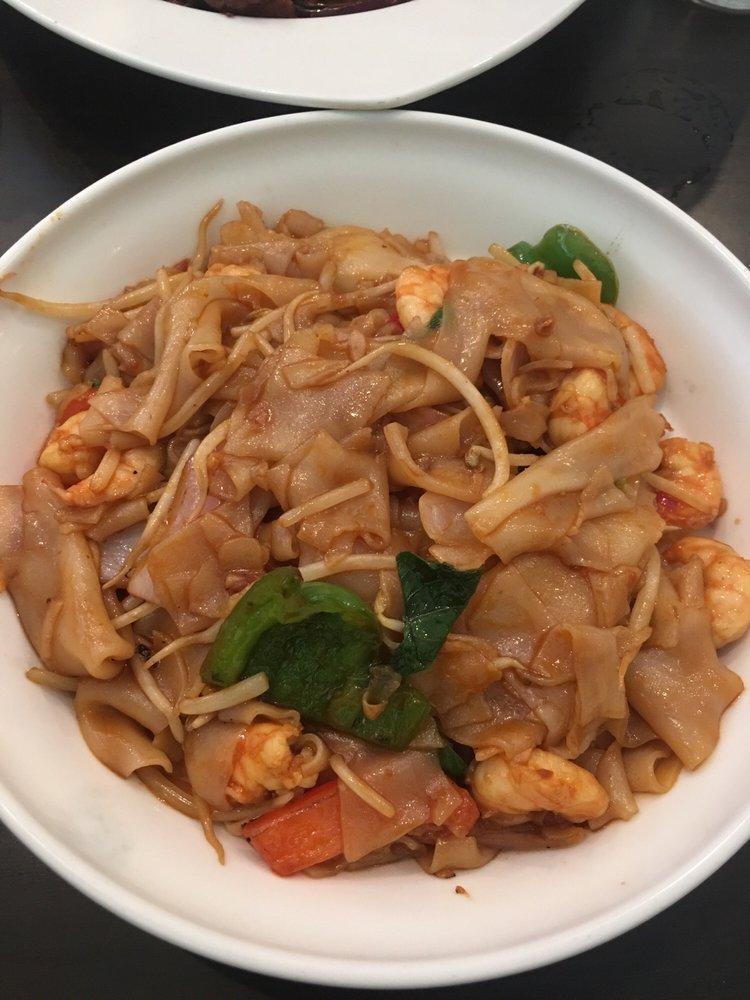 Ren Dumpling & Noodle House · Seafood · Noodles · Asian · Chinese · Bowls