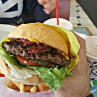 Giant Junction Burger · 