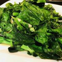Pea Leaves with Garlic · 