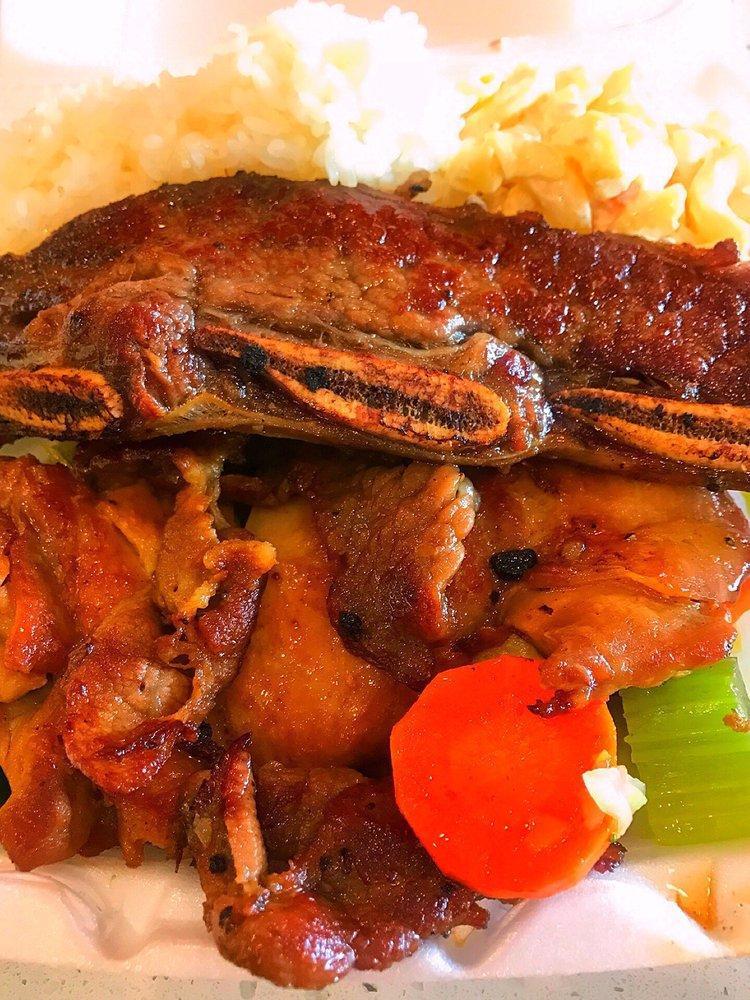 Hawaiian BBQ Mix · BBQ chicken, BBQ beef and kalbi short ribs.