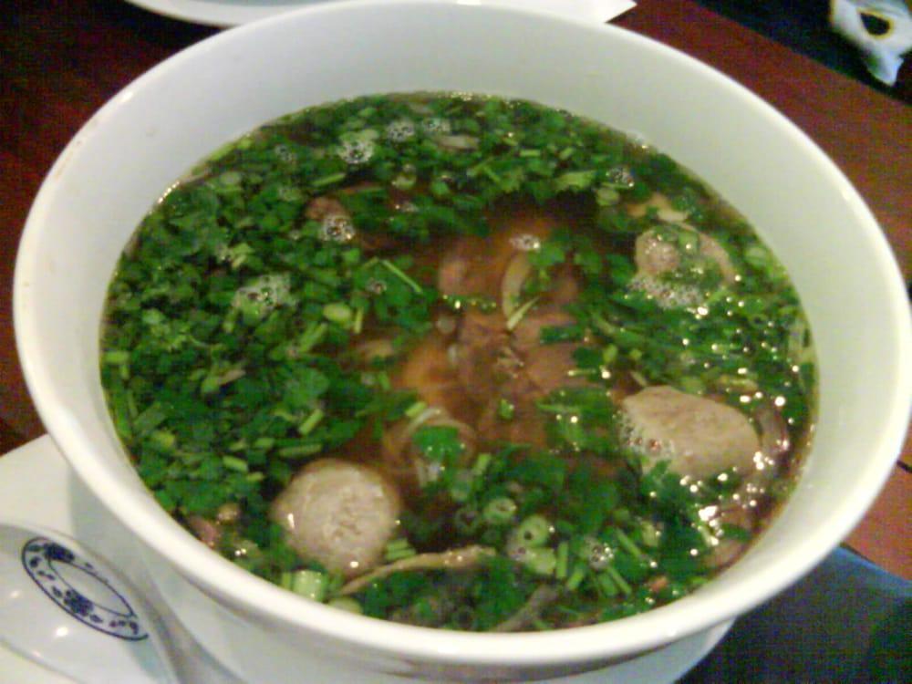 Pho Tai Bo Vien · Rare steak slices and beef balls with rice noodle soup.