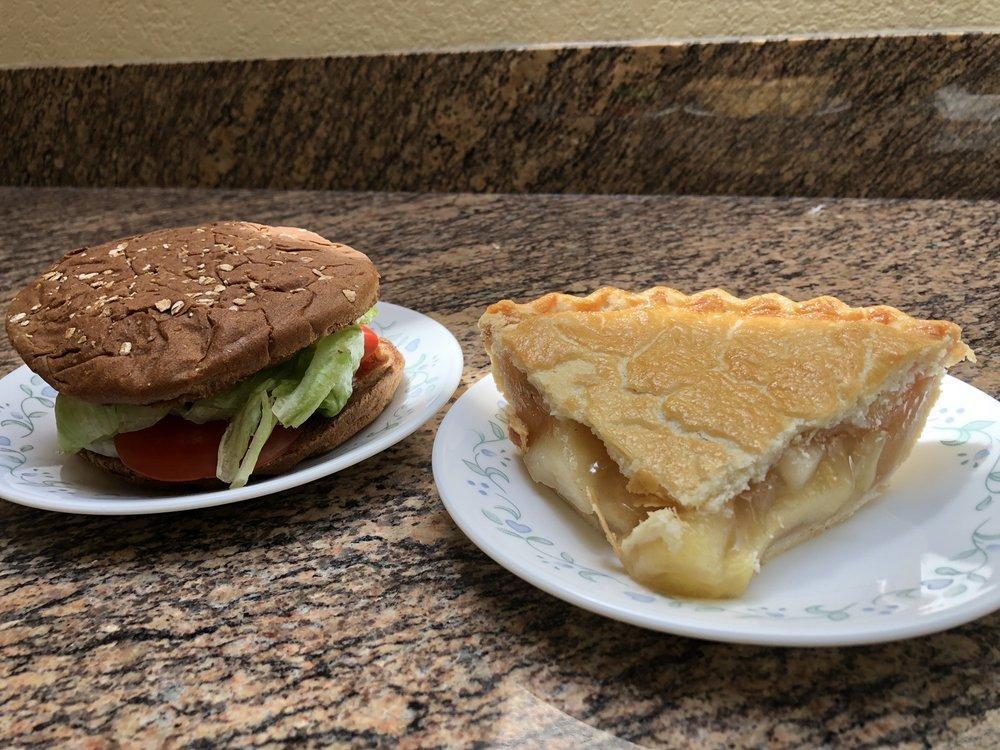 Nation's Giant Hamburgers · Hot Dogs · Burgers · Breakfast & Brunch
