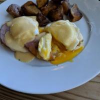 Eggs Benedict · 