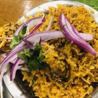 Ambur Chicken Biryani · Aromatic rice, cooked in simmer with chicken and spices.