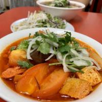 Bun Rieu · 