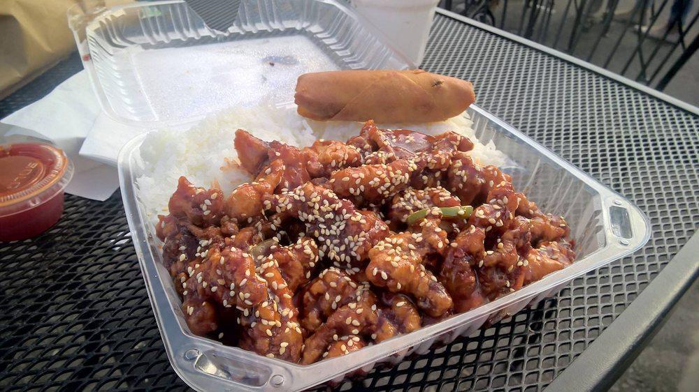 Bamboo Cafe · Chinese · Food Trucks
