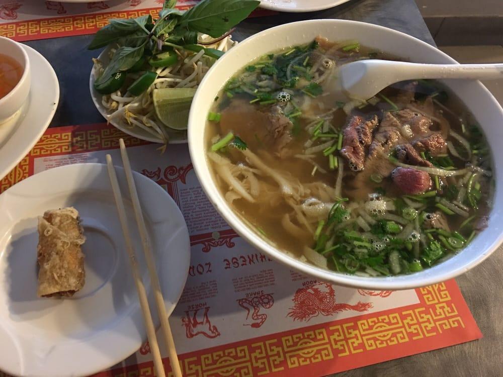 Bona Vietnamese · Chinese · Vietnamese · Seafood · Asian Fusion · Vegan · Soup · Lunch · Asian · Chicken · Vegetarian
