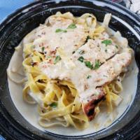 Chicken Fettuccine Alfredo · 