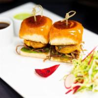 Bombay Sliders · 