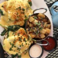 Florentine Benedict With Sauteed Spinach & Oven Roasted Tomato · 