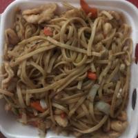 Chicken Lo Mein · Egg noodle dish.