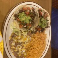 Tacos · Al pastor, lengua, asada, carnitas o pollo.