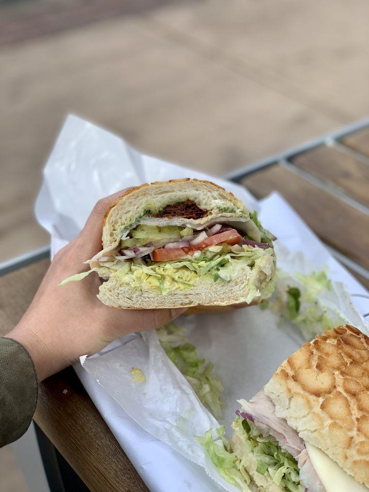 Lucca Combo Sandwich · 