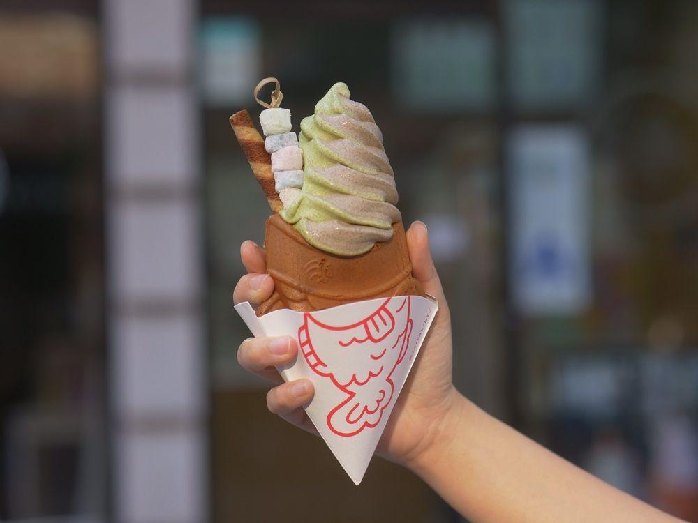Taiyaki NYC - Williamsburg · Ice Cream & Frozen Yogurt · Desserts · Waffles
