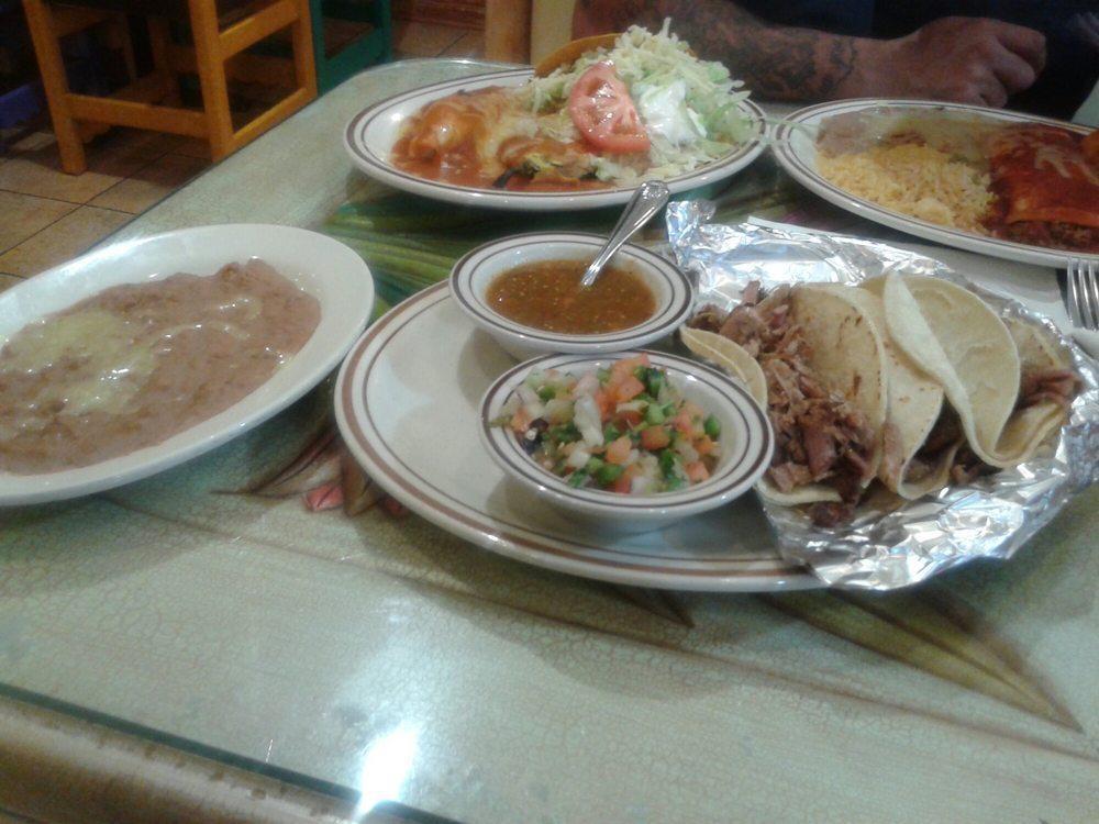 El Tapatio Mexican Restaurant · Lunch · Burritos · Mexican · Salads · Tacos