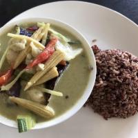 Green Curry · Eggplant or bamboo shoots, bell peppers, Thai basil and coconut milk.