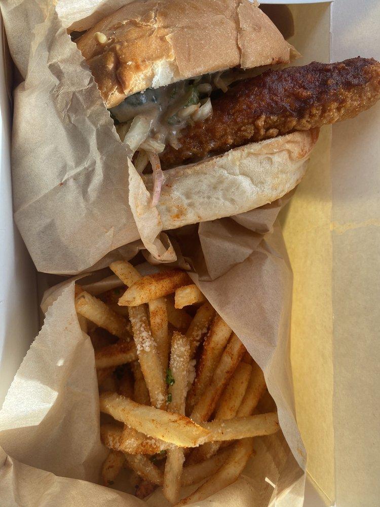 Ako Chicken Sandwich · Food Trucks · Sandwiches · Chicken Shop