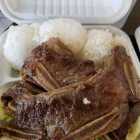 Hawaiian Short Ribs Lunch Plate · A cut of meat including the rib.