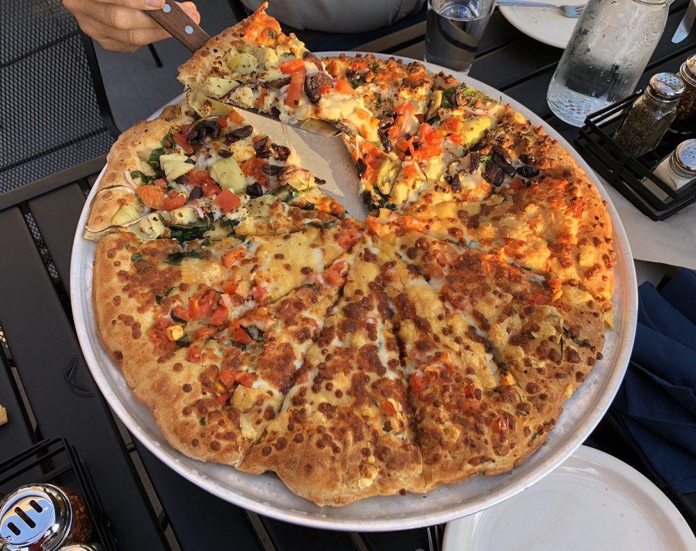 Pizza Athena · 