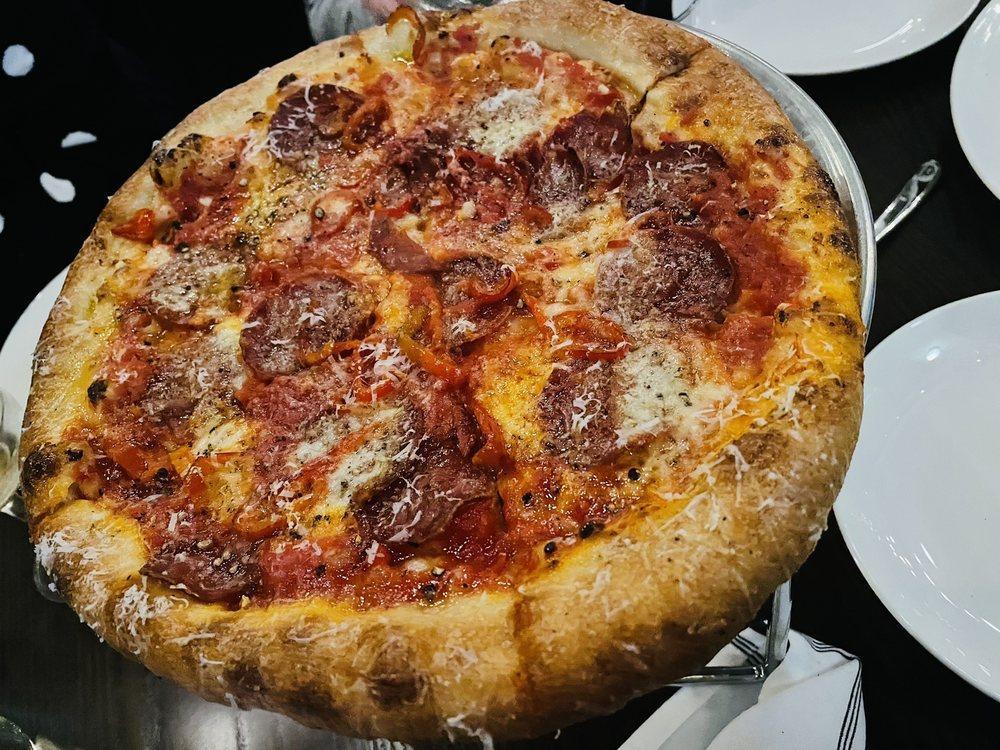 Fancy Pepperoni Pizza · 