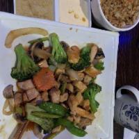 Hibachi Chicken · Grilled chicken with mixed vegetables. Served with Clear Soup, Ginger Salad, Fried Rice-come...
