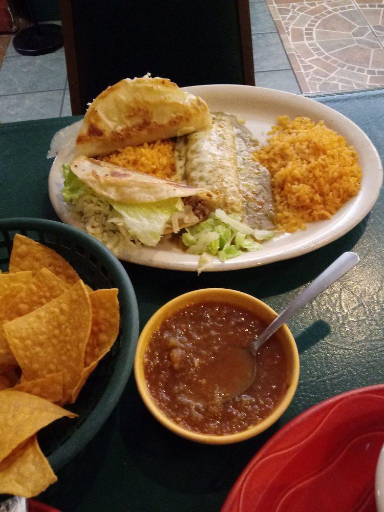 Casita Linda Mexican Restaurant · Mexican