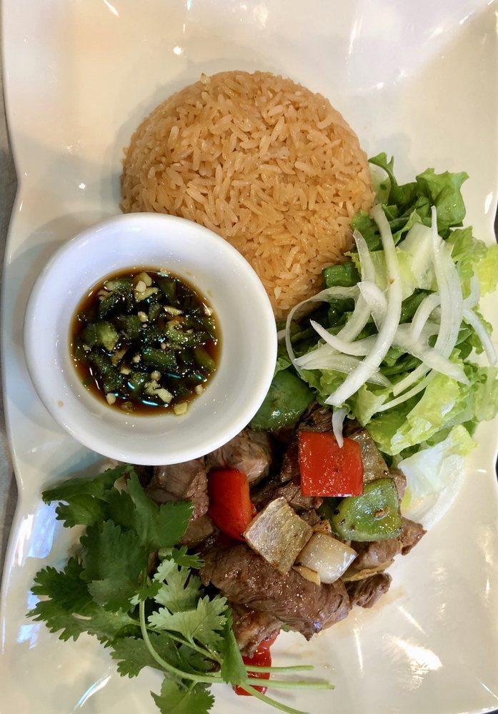 Com Bo Luc Lac · Shaken beef with rice