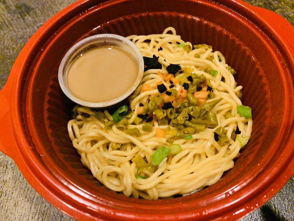 Wuhan Dry Sesame Noodle · 