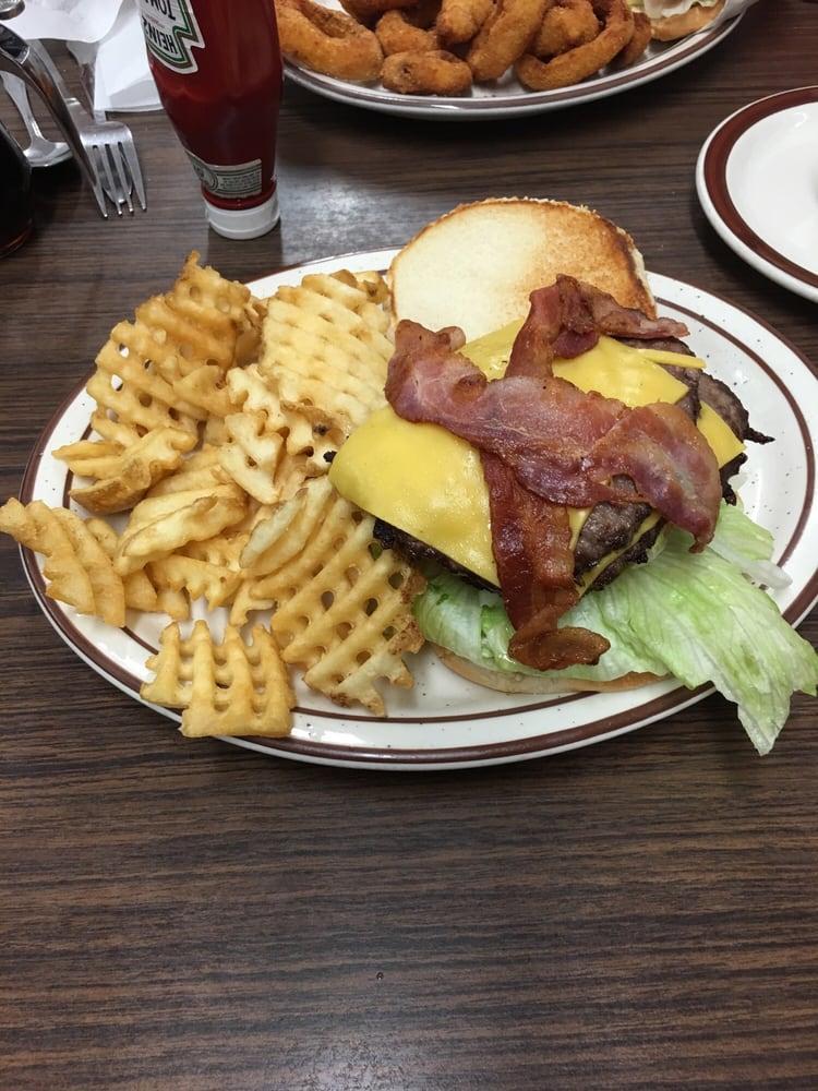 Bacon Avocado Burger · 