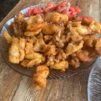 Calamares Fritos Dinner · Lightly fried calamari with pico de gallo.