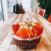 7 Fruit Bowl · Strawberry, pineapple, banana, watermelon, blueberry, kiwi and grapes.