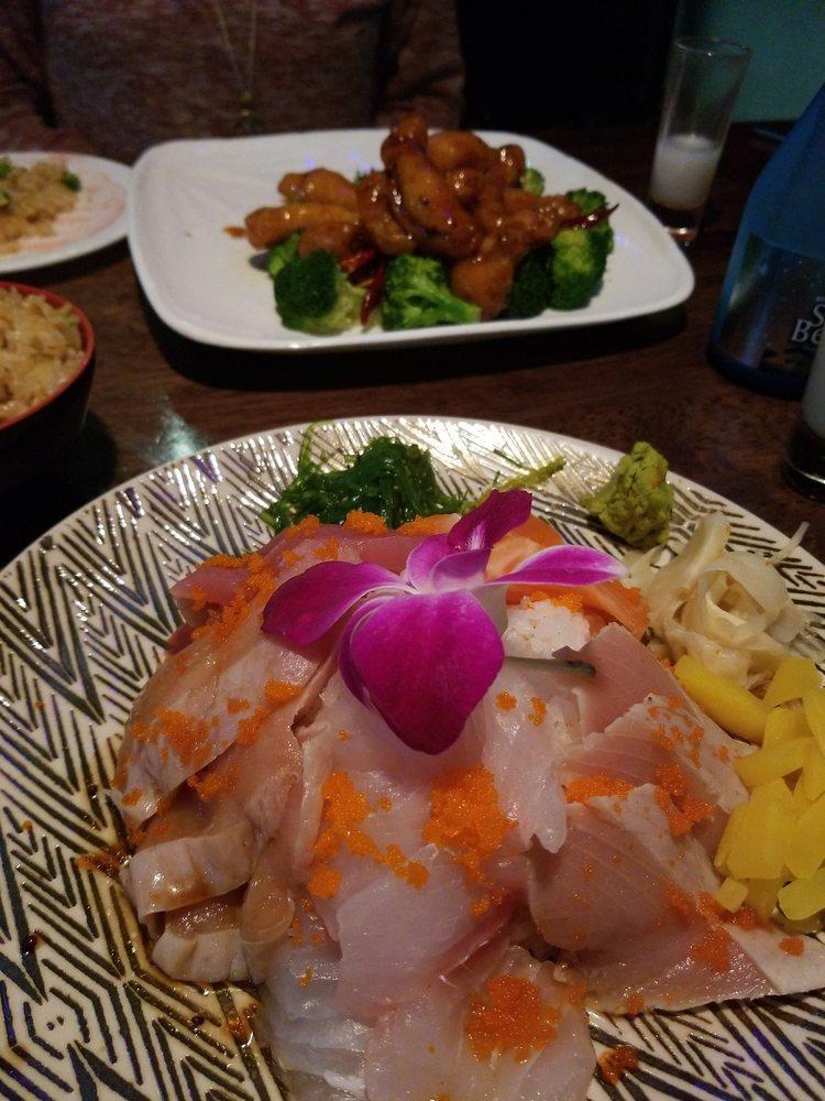 Ooka Sushi & Asian Cuisine · Sushi · Sushi Bars · Seafood · Asian Fusion · Dinner · Asian · Chicken