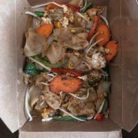 Drunken Noodles · Flat rice noodles, green beans, onions, bell peppers, carrots, cage free eggs, cosmo bean sp...