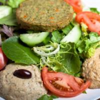 High Protein Vegetarian Combo Salad · 
