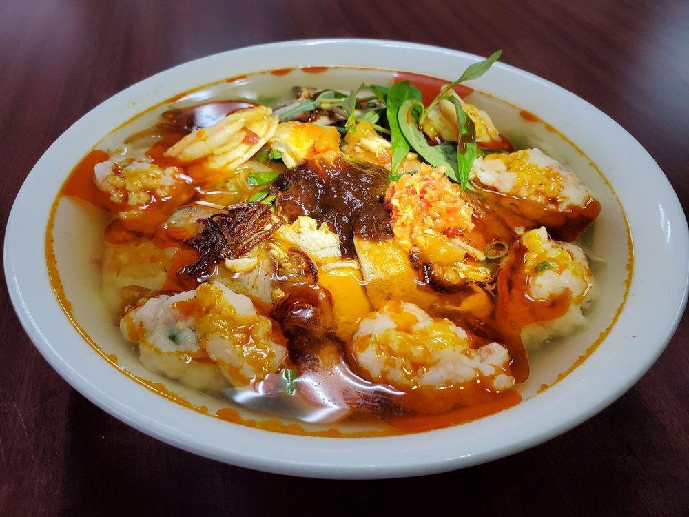 Pho Ga La Chanh · Salads · Noodles · Pho · Soup · Vietnamese
