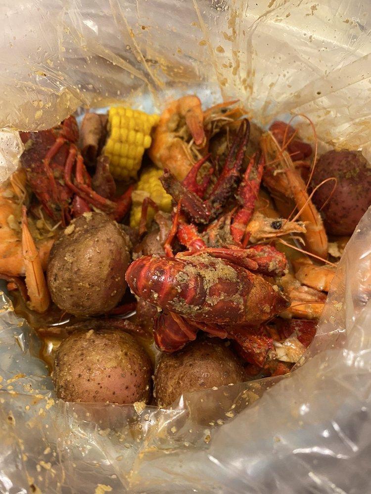 Shrimp and Crawfish Combo · Served with shrimp (1 lb.) and crawfish (1/2 lb). All combos are served with potato, corn and sausage.