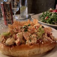 Maine Lobster Roll · 