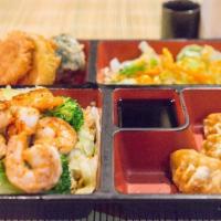 Hibachi Shrimp Bento Box · 